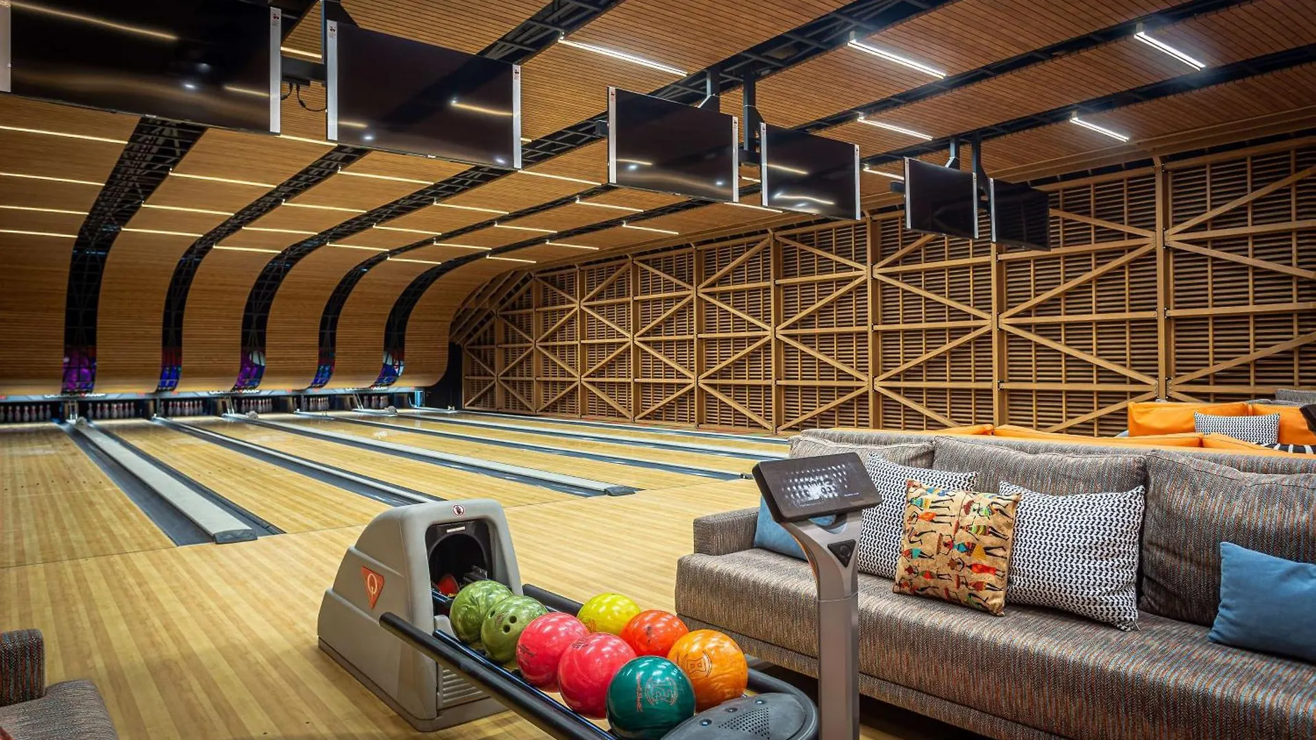 *****  Nofa Riyadh, A Radisson Collection Resort Tibrak サウジアラビア
