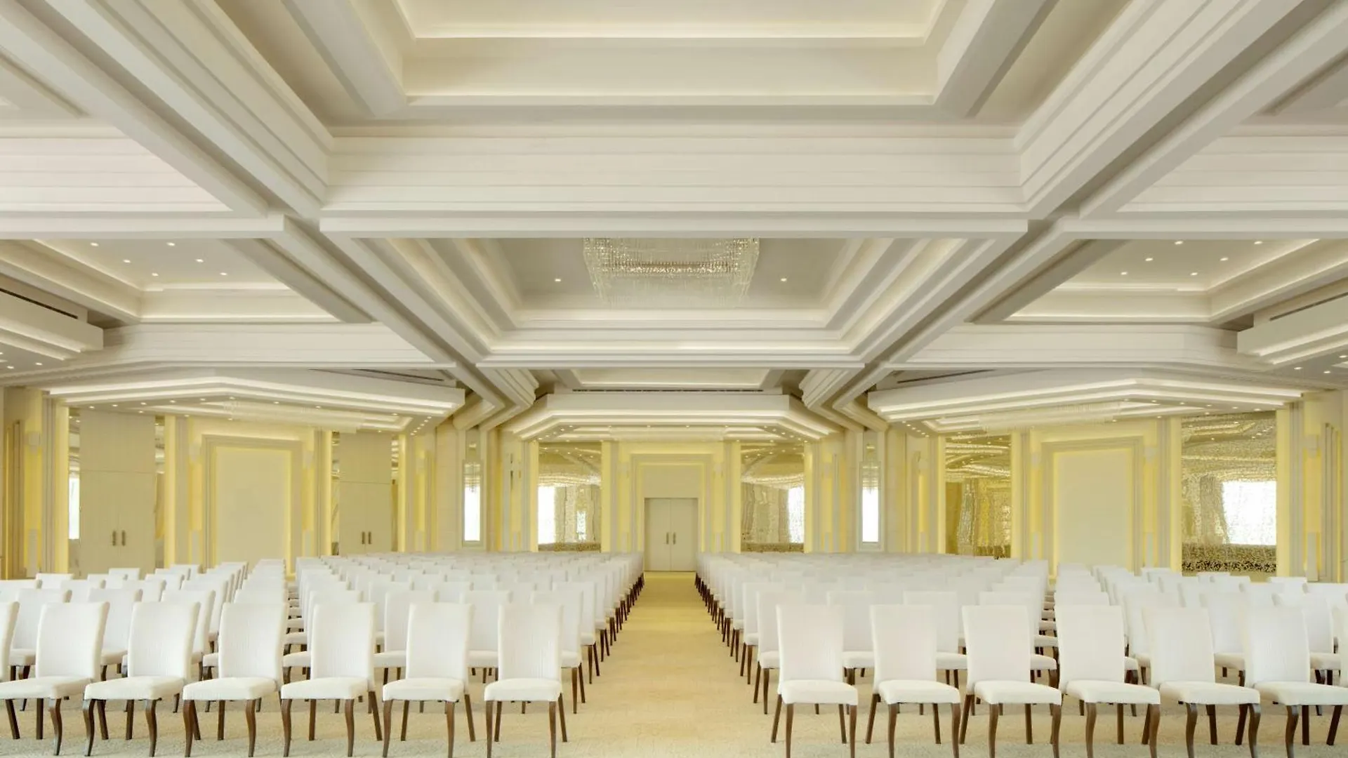 Nofa Riyadh, A Radisson Collection Resort Tibrak