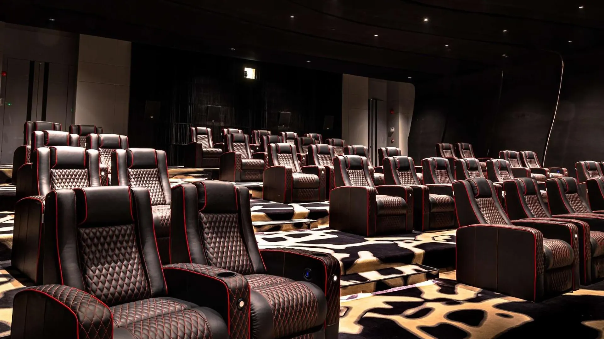 Nofa Riyadh, A Radisson Collection Resort Tibrak